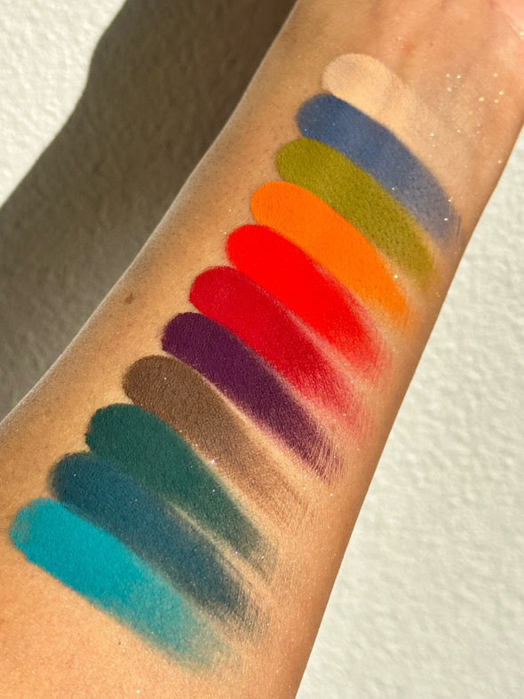 FEARLESS HOLIDAY PALETTE [MAGNETIC PANS]